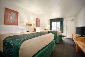 Travelodge by Wyndham Cheyenne