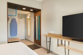 Tru by Hilton Cheyenne