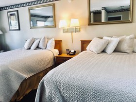 A Western Rose Motel