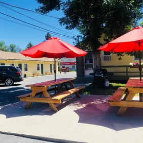 A Western Rose Motel
