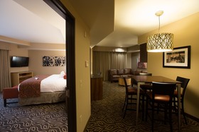 Best Western Premier Ivy Inn & Suites