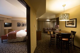 Best Western Premier Ivy Inn & Suites