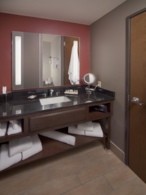 Best Western Premier Ivy Inn & Suites