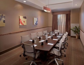 Best Western Premier Ivy Inn & Suites