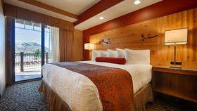 Best Western Premier Ivy Inn & Suites