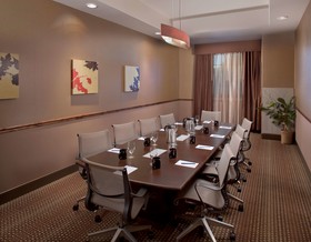 Best Western Premier Ivy Inn & Suites
