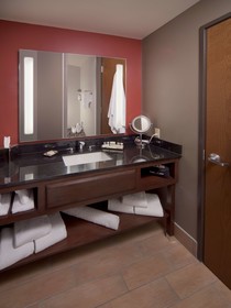Best Western Premier Ivy Inn & Suites