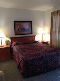 Cody Holiday Lodge