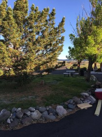 Cody Holiday Lodge