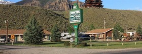 Green Creek Inn and RV Park