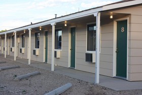 Green Creek Inn and RV Park