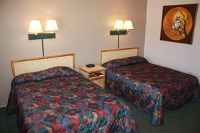 Green Creek Inn and RV Park