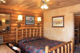 Green Creek Inn and RV Park