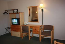 Green Creek Inn and RV Park