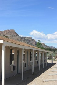 Green Creek Inn and RV Park