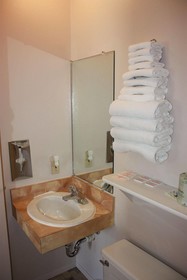 Green Creek Inn and RV Park