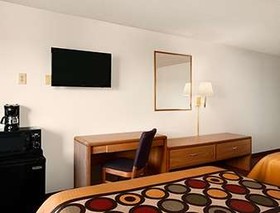 Super 8 by Wyndham Cody
