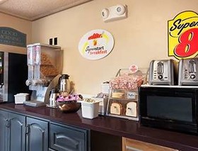 Super 8 by Wyndham Cody