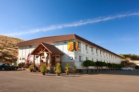 Super 8 by Wyndham Cody