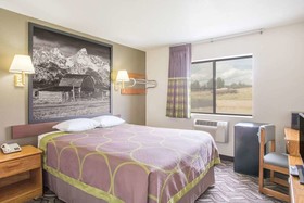 Super 8 by Wyndham Dubois