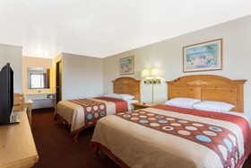 Super 8 by Wyndham Evanston