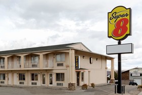 Super 8 by Wyndham Evanston