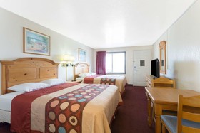 Super 8 by Wyndham Evanston