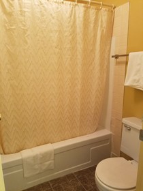 Travelodge by Wyndham Evanston