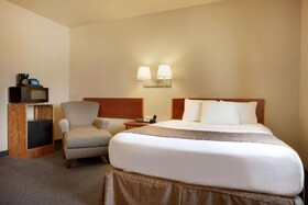Travelodge by Wyndham Gillette