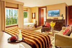 Rustic Inn Creekside Resort & Spa