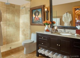 Rustic Inn Creekside Resort & Spa