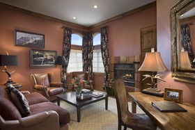 Rusty Parrot Lodge and Spa