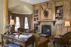 Rusty Parrot Lodge and Spa
