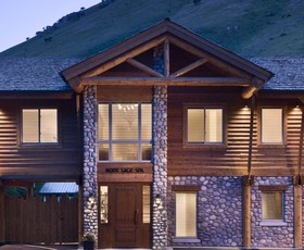 Rusty Parrot Lodge and Spa