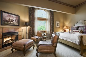 Rusty Parrot Lodge and Spa