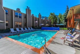 Towncenter at Jackson Hole