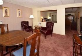 Rodeway Inn Pronghorn Lodge