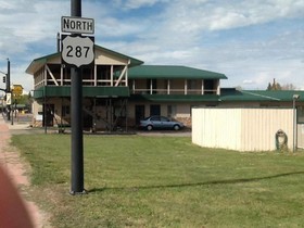Silver Spur Motel Lander