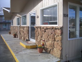 Laramie Valley Inn