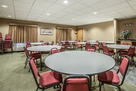 Comfort Inn & Suites Near University of Wyoming