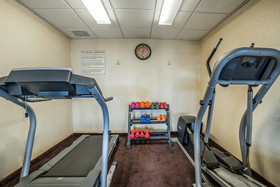 Comfort Inn & Suites Near University of Wyoming