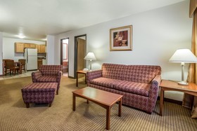 Quality Inn & Suites University