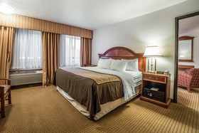 Quality Inn & Suites University