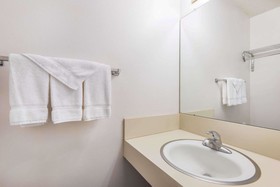 Travelodge by Wyndham Laramie