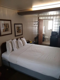 Town House Motel