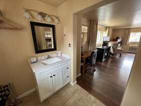 Abram Inn and Suites