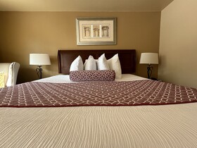 Abram Inn and Suites