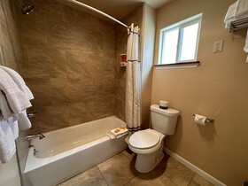 Abram Inn and Suites