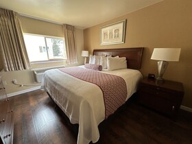 Abram Inn and Suites