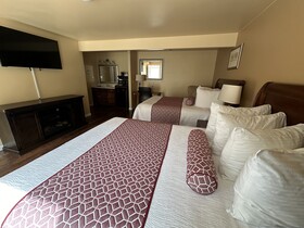 Abram Inn and Suites